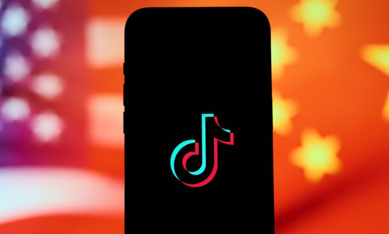 Trump administration reportedly negotiating an Oracle takeover of TikTok