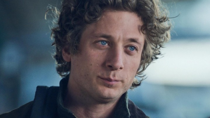 Jeremy Allen White stares and smirks in "The Bear."