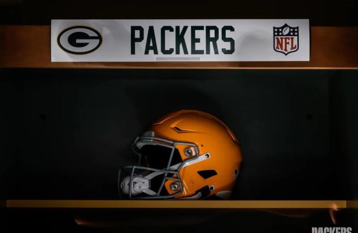 Green Bay Packers helmet and logo.