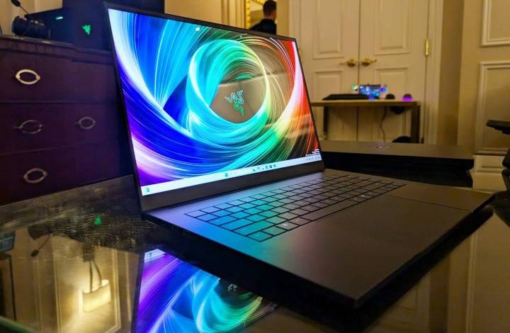 Razer Blade 16 2025