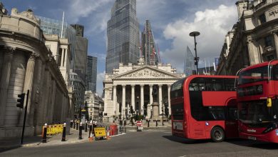 Bank of England trims interest rates amid weaker growth outlook