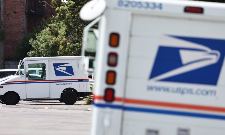 USPS says it will resume accepting inbound packages from China, Hong Kong