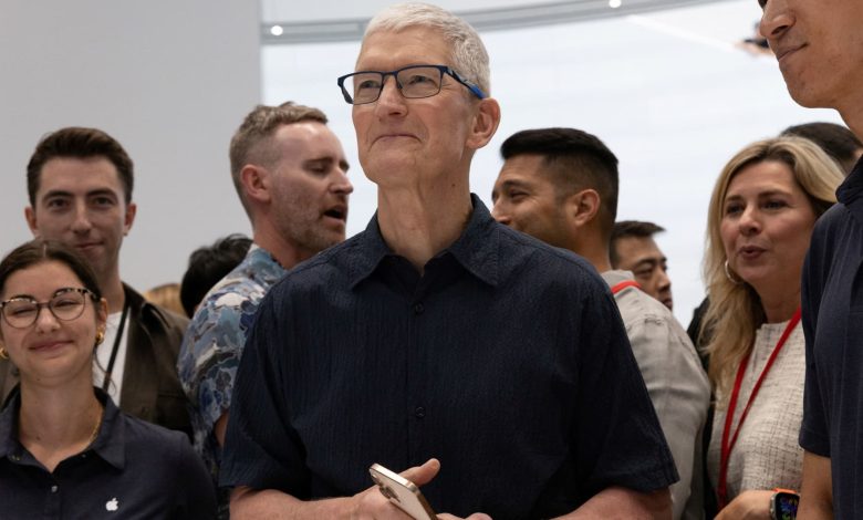 Apple annual shareholder meeting 2025