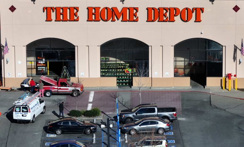 Stick with Home Depot shares after earnings, investor Nancy Tengler says