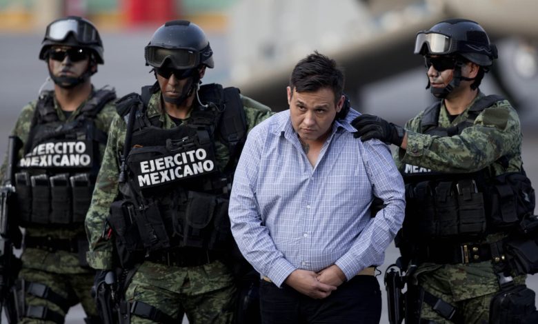 Mexico extradites drug cartel members amid Trump tariff threat