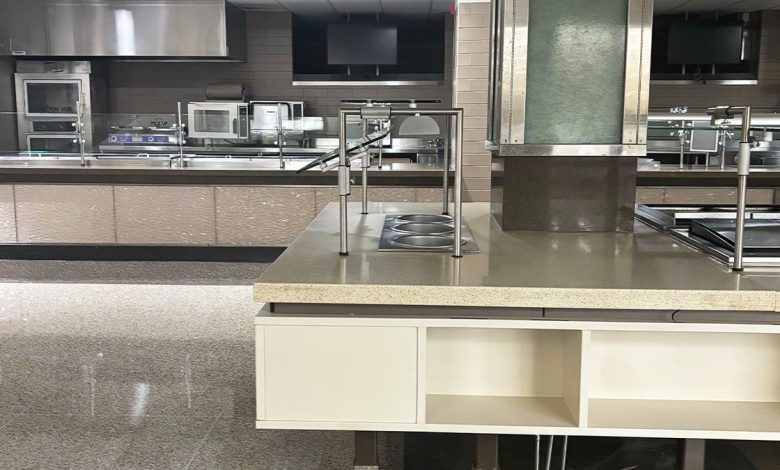 An empty cafeteria in a federal building