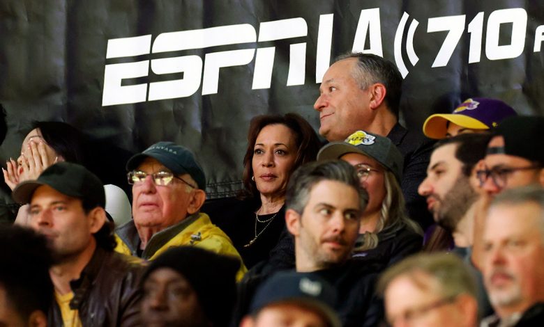 Kamala Harris receives icy reaction at Lakers game while fans call out unimpressive seats