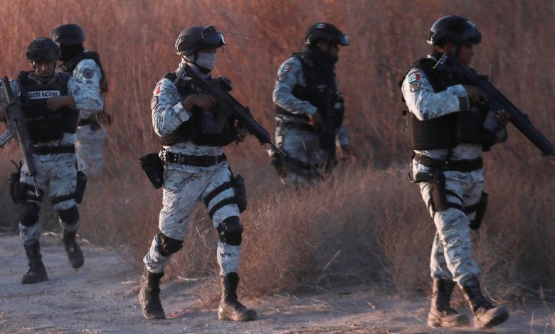 Mexican troops at border