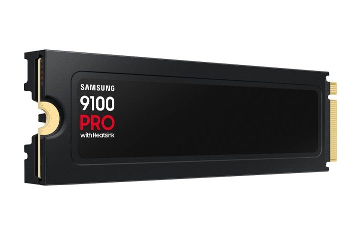 The heatsink variant of the Samsung 9100 Pro PCIe Gen 5 SSD