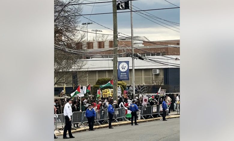 Anti-Israel protest at high NYC school