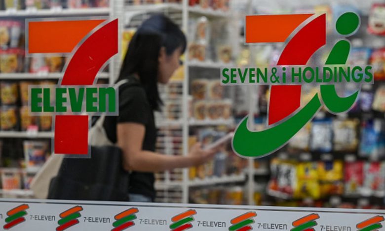 Seven & i to replace CEO, list North American subsidiary