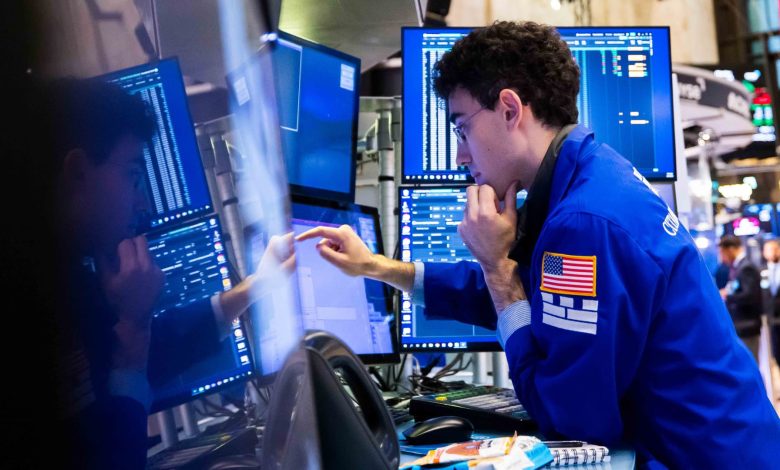 Wall Street can't decide if the extreme pessimism in markets is warranted