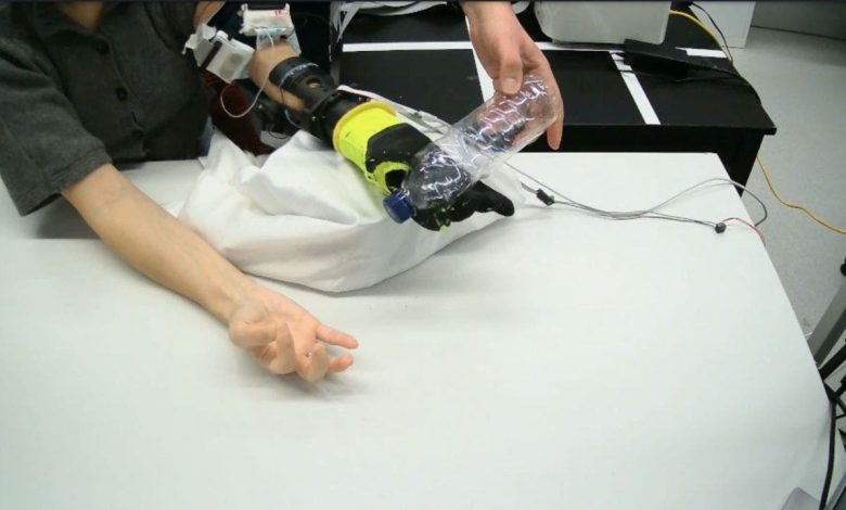 Soft robotic prosthetic hand uses nerve signals for more natural control