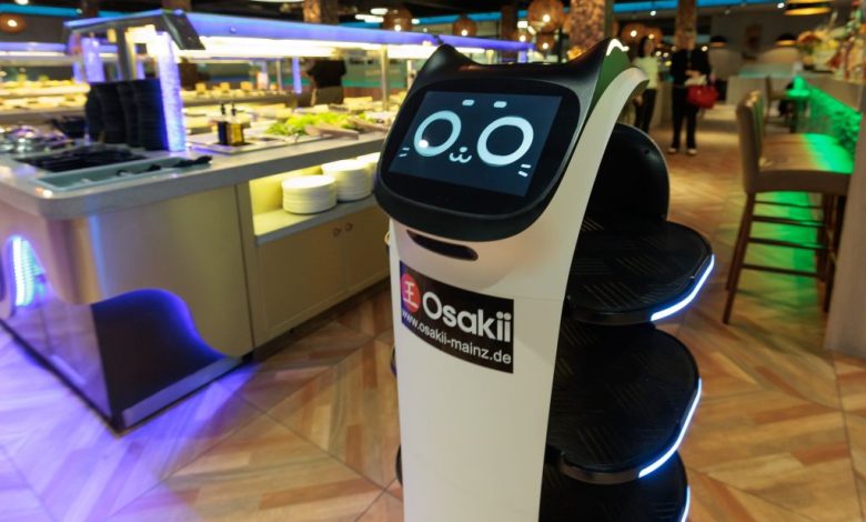 Japan’s service robot market projected to triple in five years