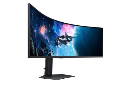 This Samsung ultrawide gaming monitor is $500 off right now