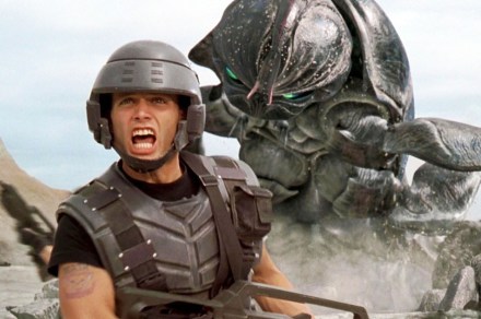 District 9 director will bring Starship Troopers back to the big screen