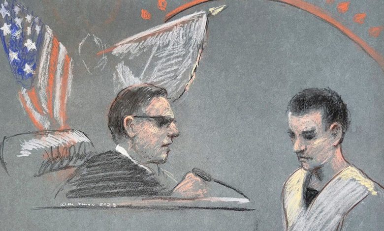 Jack Teixeira and judge in courtroom sketch