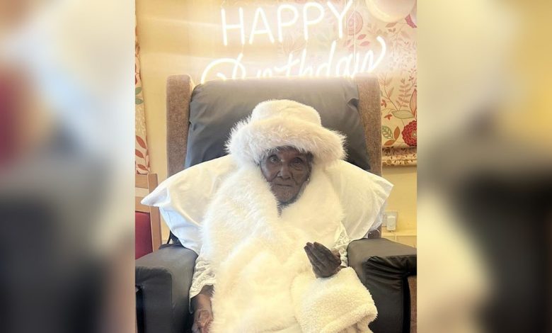 107-year-old great-great-great grandma celebrates birthday in fashionable attire.