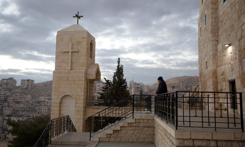 Influential evangelical leader says US shouldn't give sanctions relief or recognition to Syria