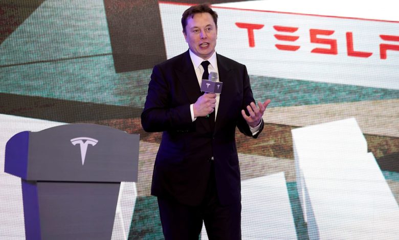 Tesla limits investors' ability to sue over breach of fiduciary duties