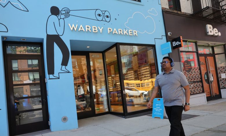 Warby Parker pops 16% on $150 million Google smart glasses partnership