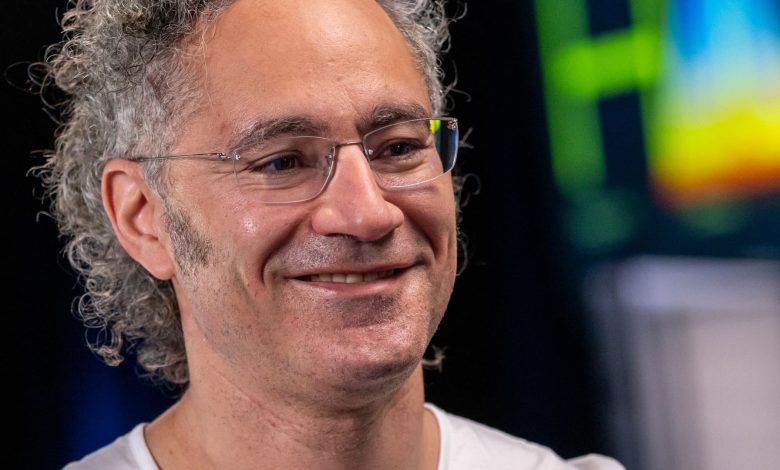 Palantir joins top 10 most valuable tech companies, stock at premium
