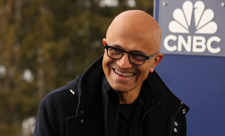 Microsoft pops more than 7%, posts best day since 2022