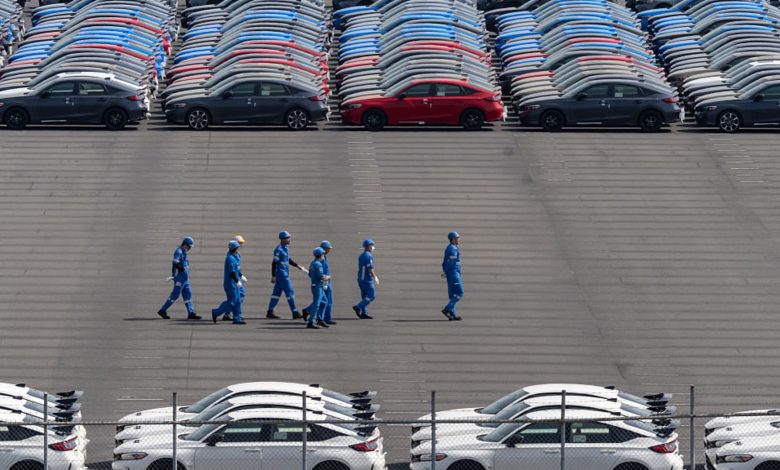 Japan's exports to the U.S. shrink for the first time this year