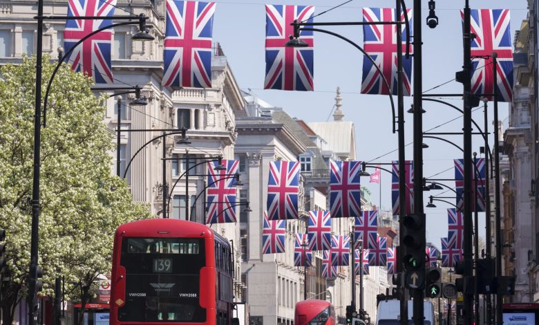 UK stocks, US data in focus as European markets close for May Day