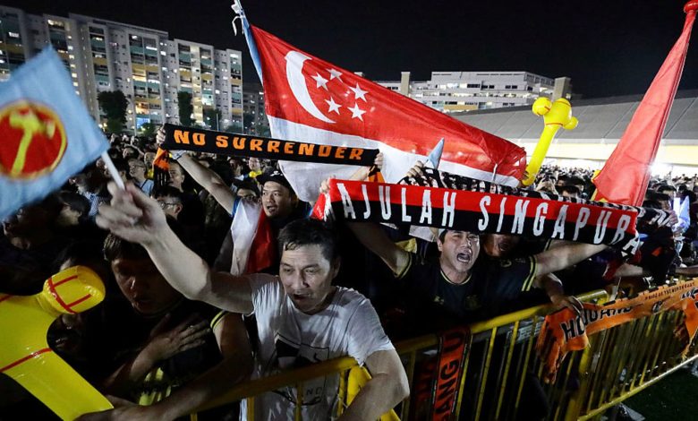 Singapore votes in test of ruling party's monopoly