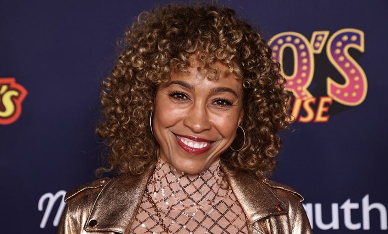 Sage Steele slams Ryan Clark over 'classless' comments about Robert Griffin III