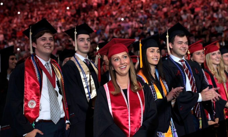 University of Alabama grads