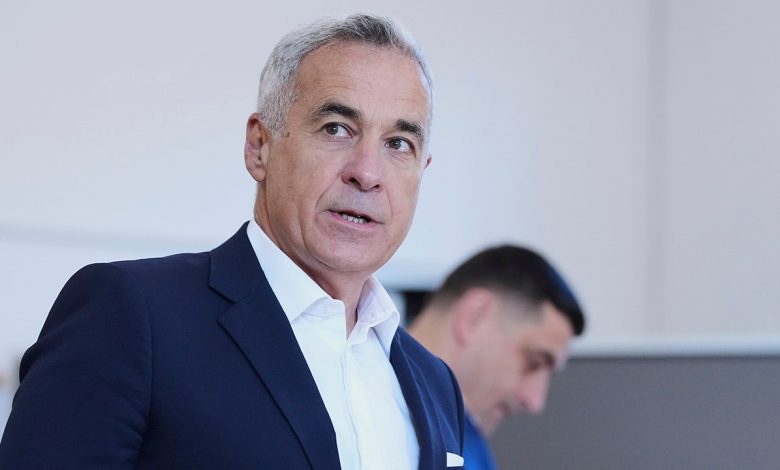 Romanian populist Georgescu quits politics after being barred from election rerun