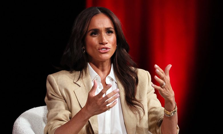 Meghan Markle struggles with authenticity in podcast, experts claim