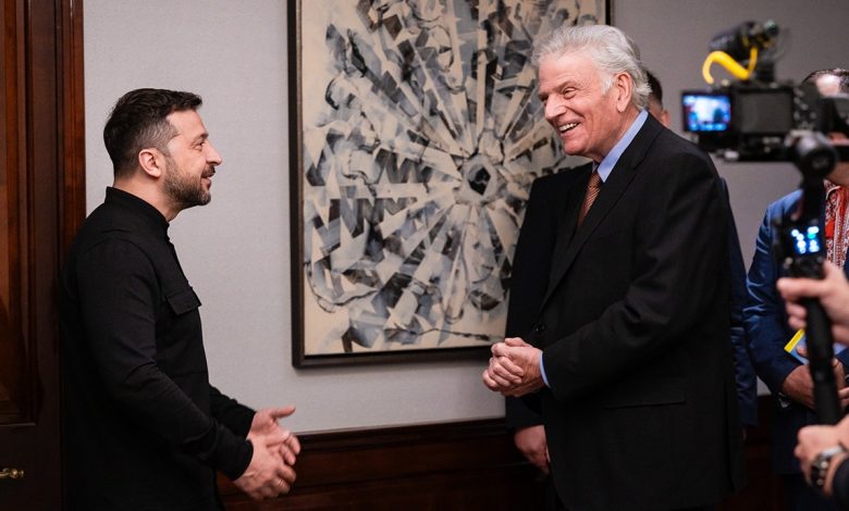 Franklin Graham offers prayers for Zelenskyy, Putin and Trump in Berlin amid war