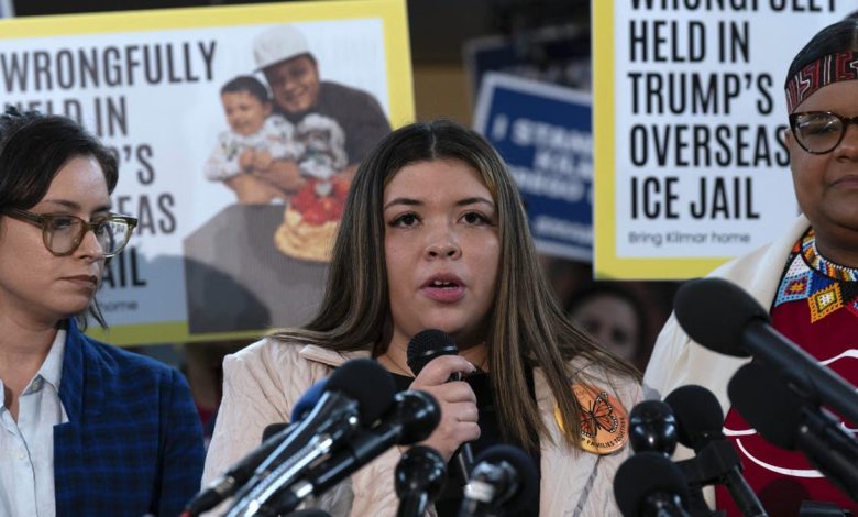 Jennifer Vasquez Sura speaking