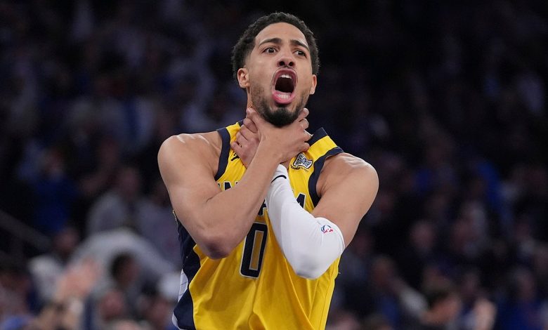 Knicks choke huge 4th quarter lead to Pacers in Game 1 of Eastern Conference Finals