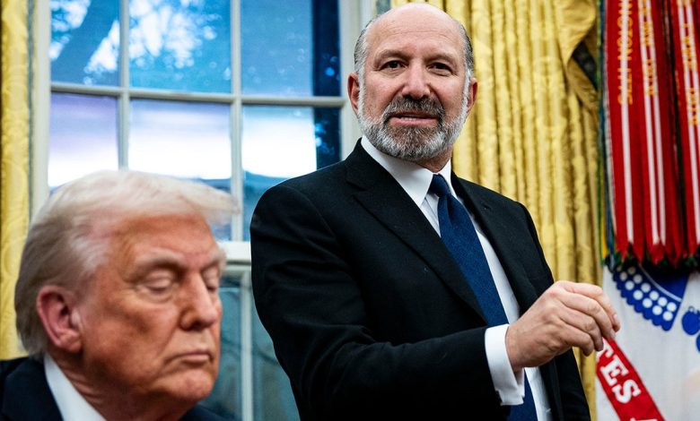 Howard Lutnick, chief executive officer of Cantor Fitzgerald LP and US commerce secretary nominee for US President Donald Trump, right, and President Donald Trump during an executive order signing in the Oval Office of the White House in Washington, DC, US, on Monday, Feb. 10, 2025. Trump ordered a 25% tariff on steel and aluminum imports, escalating his efforts to protect politically important US industries with levies hitting some of the country's closest allies. Photographer: Al Drago/Bloomberg via Getty Images