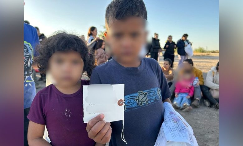 migrant-kids-eagle-pass