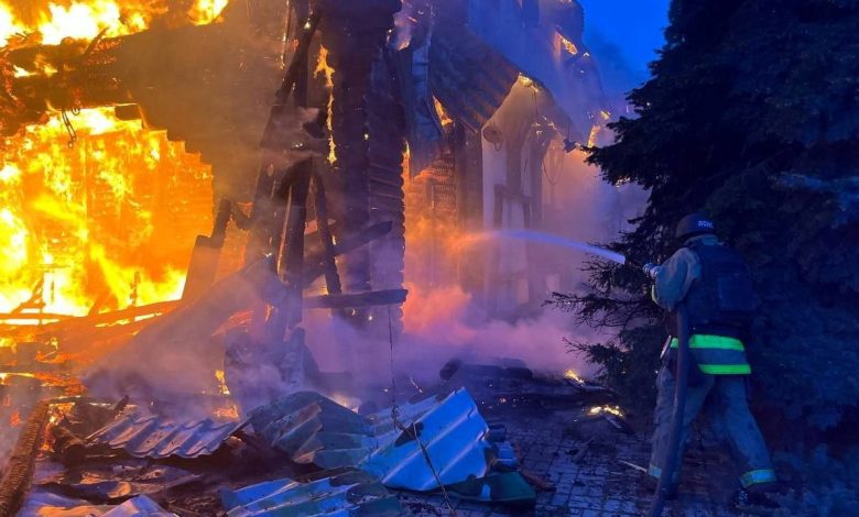 Russia ramping up attacks on Ukraine in 'critical' week for peace talks