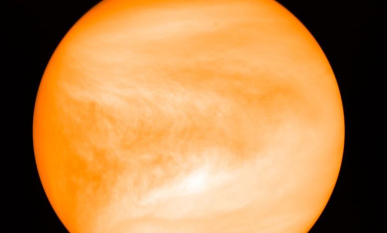 Soviet spacecraft hits Earth after failed Venus launch