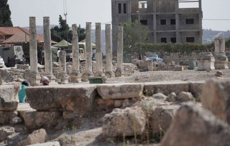 Biblical history in Holy Land under threat as archaeologists face blacklisting