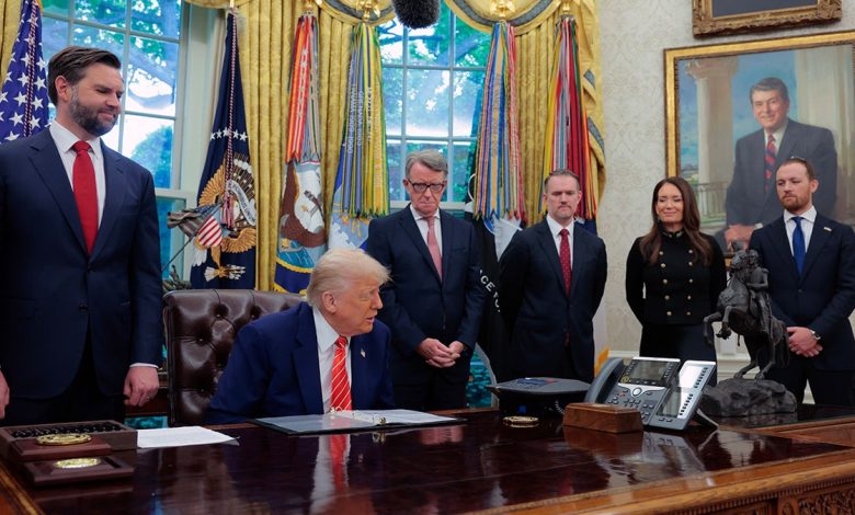 UK PM Starmer calls into White House