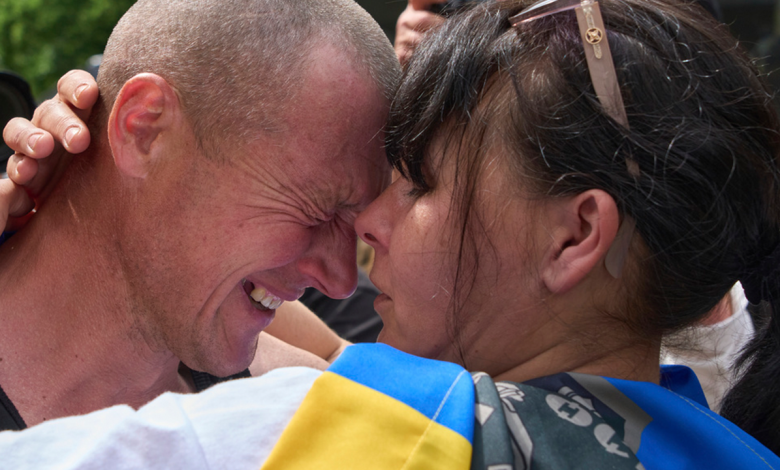 Russia and Ukraine swap over 300 prisoners amid massive aerial assault