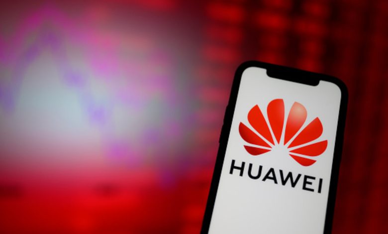 Taiwan blacklists China's Huawei and SMIC, aligning more with U.S. policy