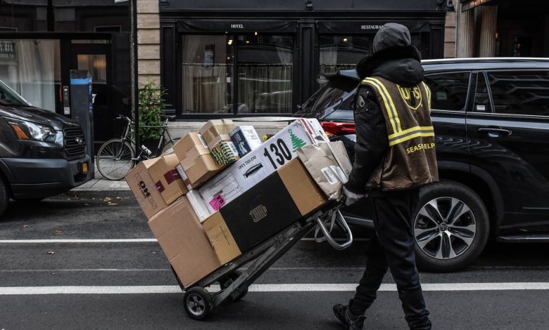 Small retailers 'vacation from hell' seek clarity on Trump tariffs
