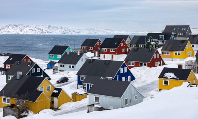 Mineral-rich Greenland doesn't want to become a great mining nation