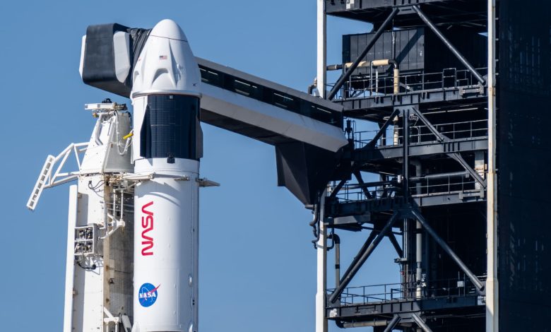 SpaceX to decommission Dragon over Trump threat