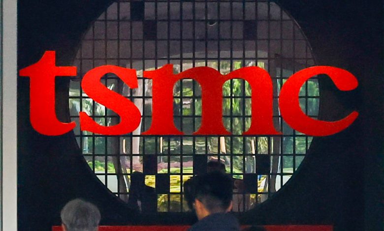 U.S. may stop global chipmakers' access to American tech in China