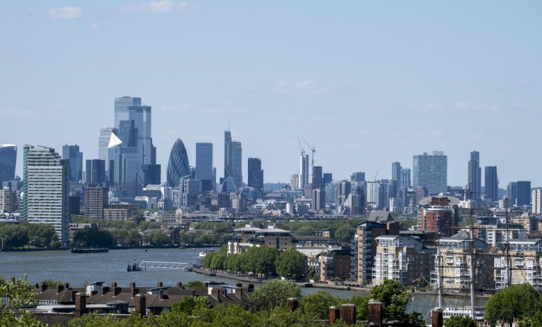 Tariffs, FTSE 100, DAX, CAC 40